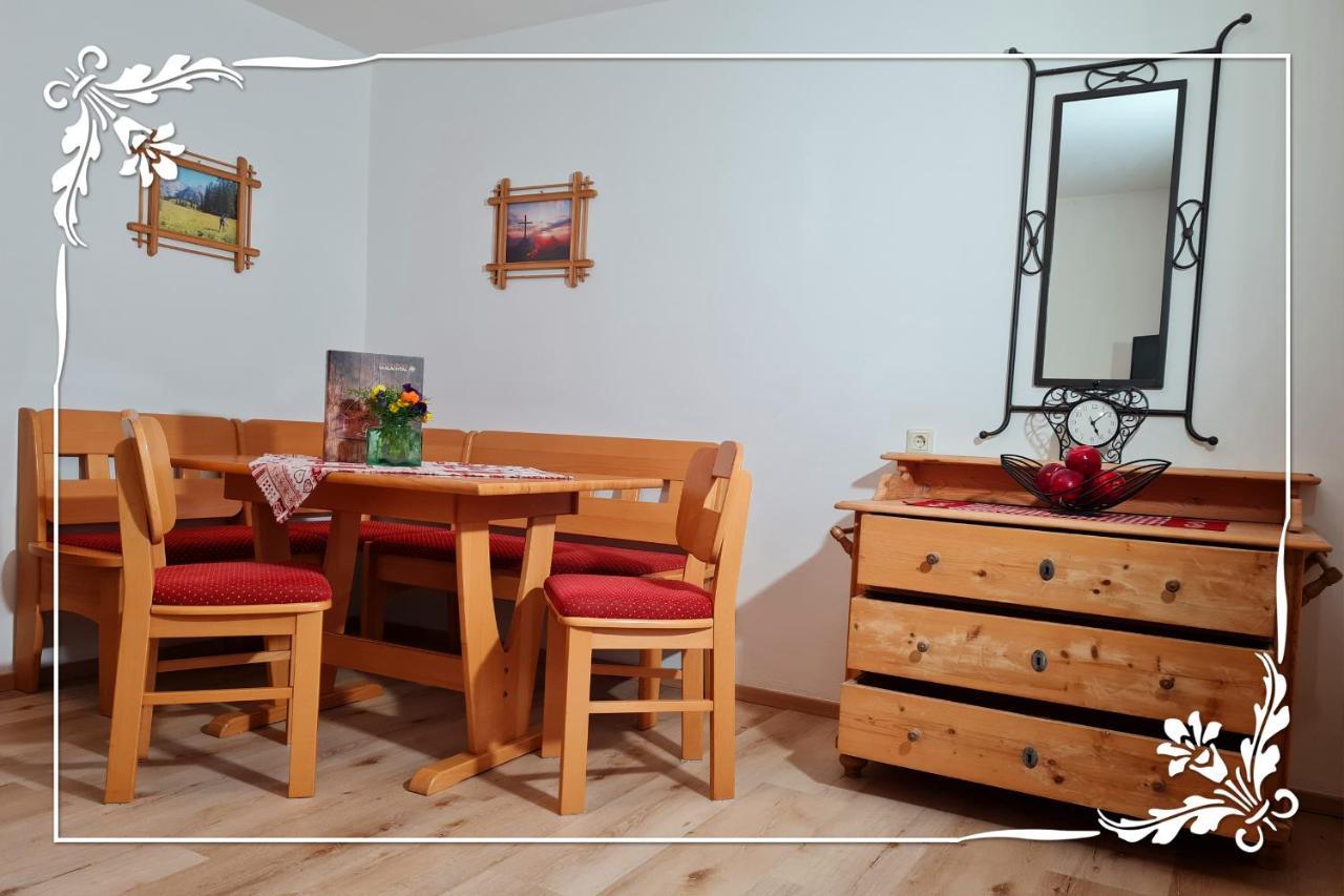 Apartamento Haus Bartlmae Lofer Exterior foto